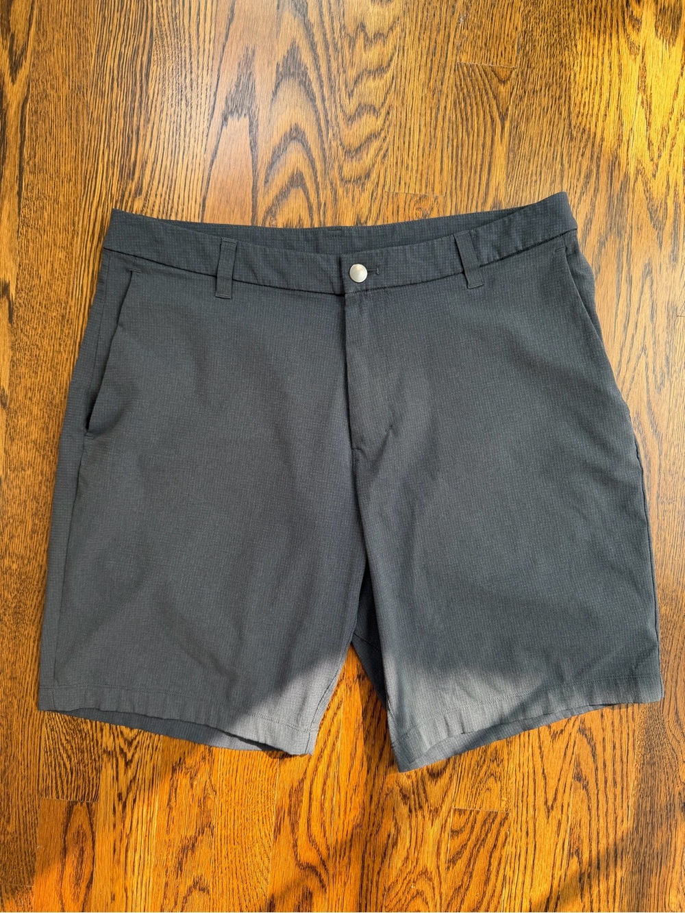 Lululemon Men's Classic Black Active Performance Golf Shorts